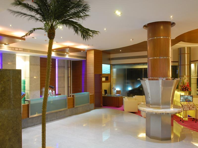 Peninsula Grand Hotel Mumbai Exterior foto
