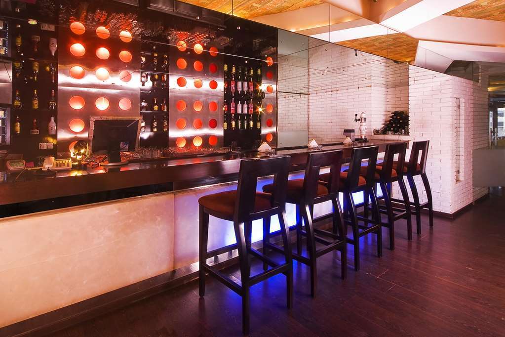Peninsula Grand Hotel Mumbai Restaurant foto